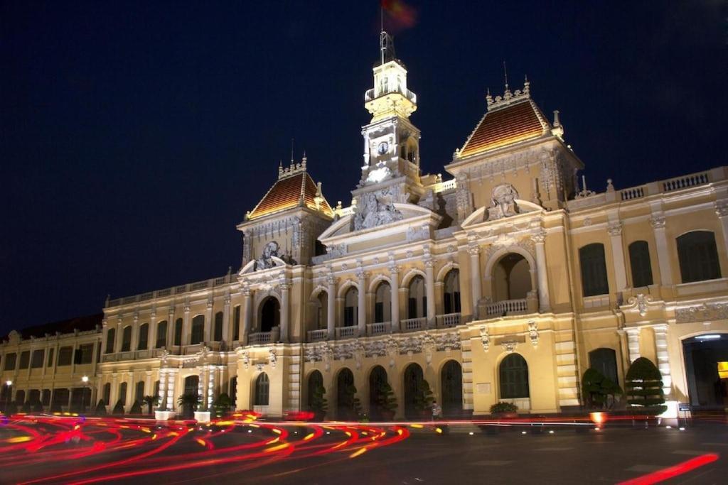 Khách sạn Adenia