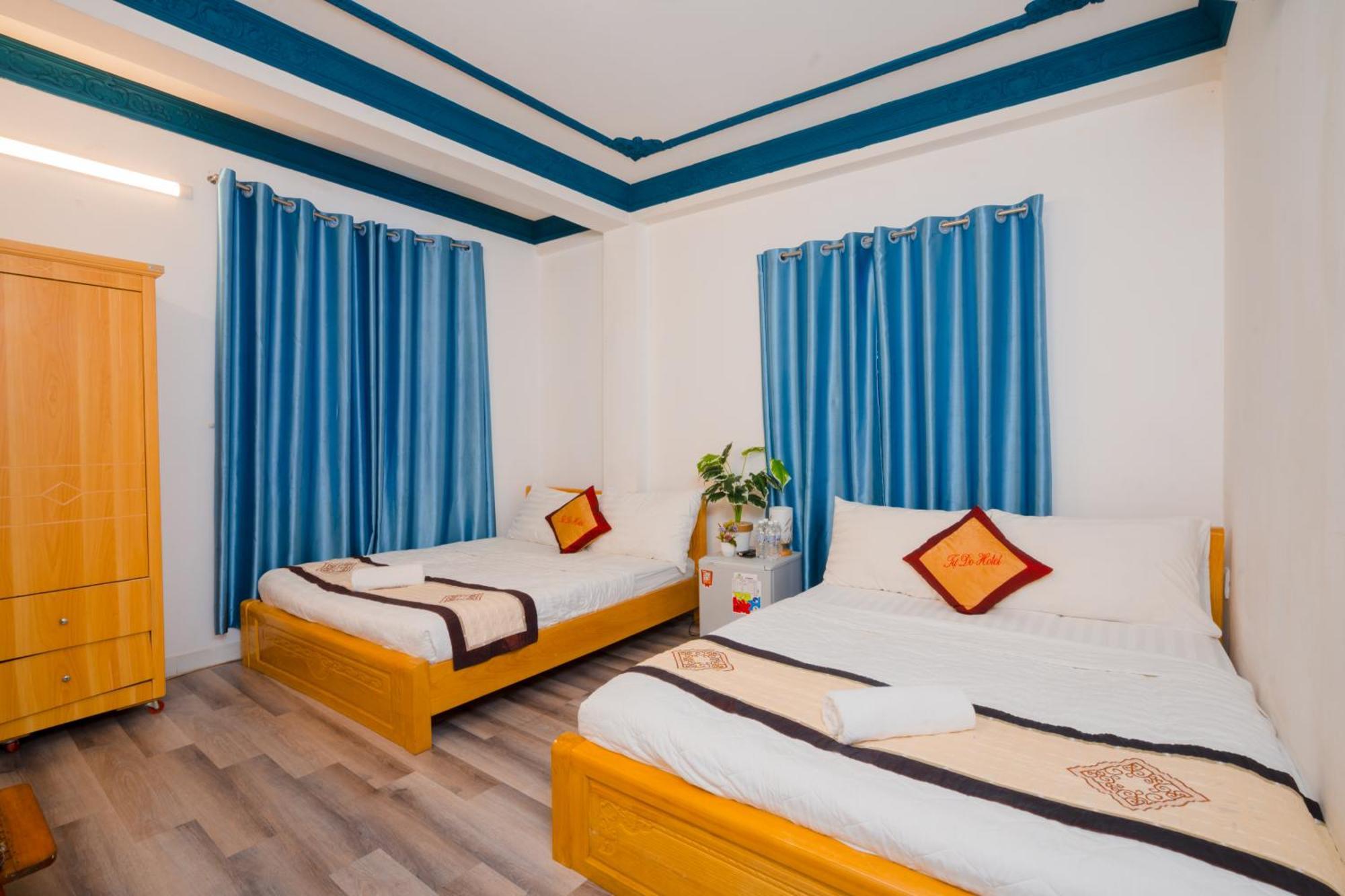 Khách sạn Adenia